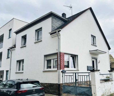Vielseitig nutzbares Zweifamilienhaus in Koblenz-Güls