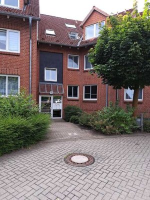 Wunderschöne 3-Raum-Maisonette-Wohnung mit ausgebauten Spitzboden ab sofort zu vermieten