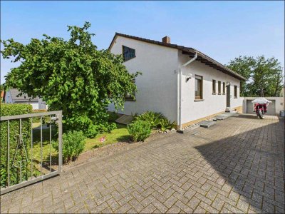 Weitblick genießen – freistehendes Einfamilienhaus mit Einliegerwohnung in Johannesberg