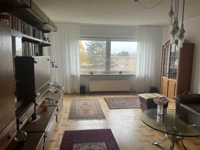 Helle 3-Zimmer Wohnung mit Balkon im 4. OG in Erkrath