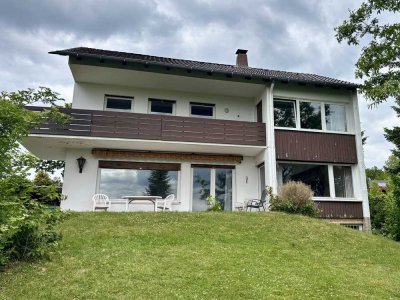 Charmante Villa in Top-Lage von Hameln-Schöt - ein Juwel mit Entwicklungspotential!