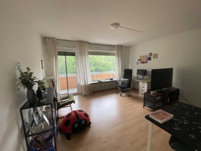 Gepflegte 2-Zimmer-Wohnung mit Südbalkon in Wiesloch