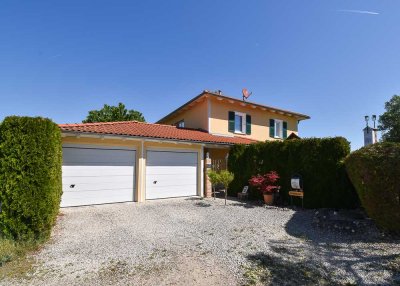 Energieeffizientes Einfamilienhaus mit Einbauküche und Doppelgarage in Pöttmes