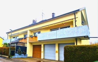 Viel Wohnraum auf 2 Etagen - 6-Zimmer, 2 Balkone, 2 Garagenplätze