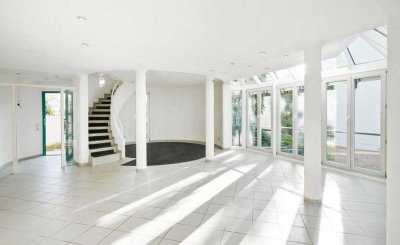 Exklusive 4,5-Zimmer-Architektenwohnung mit Terrasse, Balkon und EBK in ruhiger Lage in Walldorf