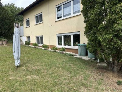 Gemütliche 3 ZKB mit Terrasse in ruhiger Lage im 3 FH in Brechen-Werschau