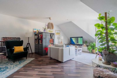 Helle 2-Zimmer Wohnung mit Balkon und Garage