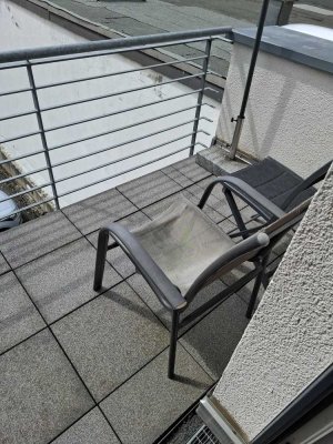 ***1 Zimmer in 2-WG ab 1.8.25, renoviert, inkl. Strom und Internet,**nur RWTH und TH Studenten**