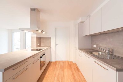 *Inkl. Baustellenrabatt*  Großzügige 4-Zimmer-Wohnung mit sonniger Terrasse und moderner Küche