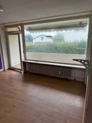 Frisch renoviert & naturnah - 2 Zimmer-Wohnung mit Balkon