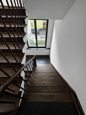 Kernsaniertes Mehrfamilienhaus mit exklusiv ausgestatteten Wohnungen