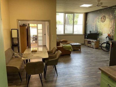 3 Zimmer Loft mit Garten,Terrasse, Pool, Garage, Carport nur 298000,00 Euro zur Kapitalanlage.