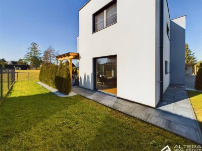 Lichtdurchflutetes Traumhaus in Wildon!! Moderne, innovative Bauweise, Garten und Doppelcarport!!