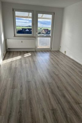 Schnell sein: Bezahlbare 4-Zimmer-Wohnung mit Balkon!!!