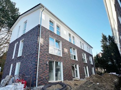 Einziehen und wohlfühlen! Gut geschnittenes Neubau- Reihenhaus in Volksdorf!