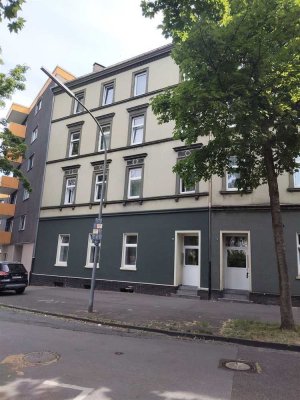 Renovierte Etagenwohnung sucht neue Mieter