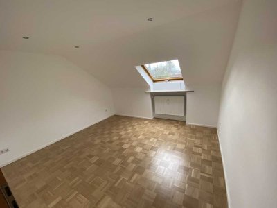 *Kernsaniert*3 Zimmer Wohnung in Gräfelfing*Perfekte Verkehrsanbindung