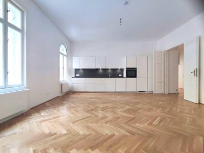 ERSTBEZUG NACH SANIERUNG - Stilvolles Wohnung direkt bei der U1