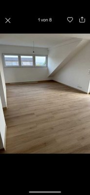 Stilvolle 4-Raum-DG-Wohnung mit EBK in Herrenberg