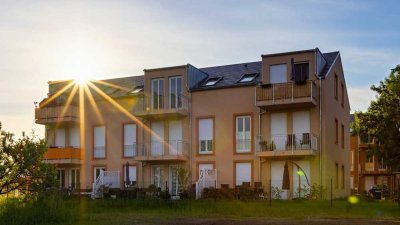 Besichtigung am 31.07. ** 2-Zi-Wohnung mit EBK, Fußbodenheizung und elektr. Rollläden in Bornim