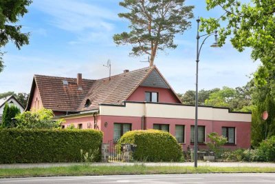 Zentral. Selten. Spektakulär. – Haus mit Traumgrundstück in Bad Saarow