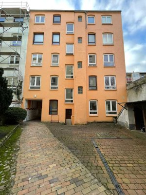 Schöne 3,5-Zimmer-Erdgeschosswohnung in der Schloßstraße