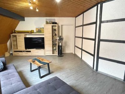 Geräumige 3-Zimmer Dachgeschoßwohnung in Jesingen