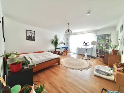 Schöne 2-Zimmer-Wohnung mit Balkon und Stellplatz in ruhiger Lage – Nachmieter*in zum 15.08. gesucht