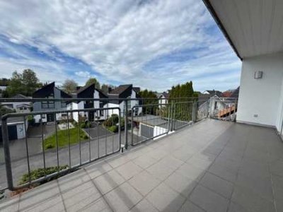 Renovierte Maisonette-Wohnung mit Balkon, Loggia & Carport in Iserlohn-Hennen zu vermieten