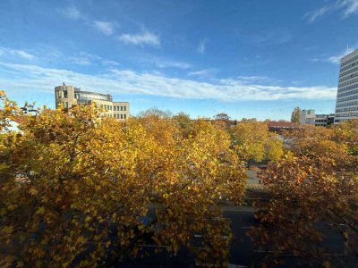 Helle 3 Zimmer Dachgeschosswohnung an der Vahrenwalder Straße!