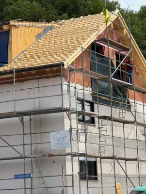 Neubau-Dachgeschosswohnung mit Balkon & Fußbodenheizung - Am Rosenwingert 2, Rauenberg