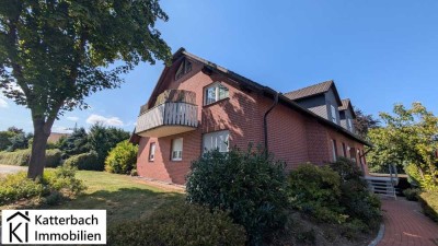 Attraktive 4-Zimmer-Maisonette-Wohnung mit Balkon in bevorzugter Wohngegend in Uslar