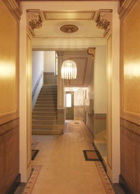 Sanierter Altbau mit viel Charme - Schöne 3-Zimmer-Wohnung - zentral gelegen