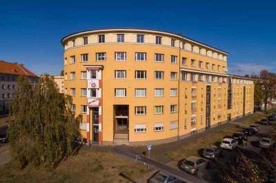 Sonnige Dachgeschoss-Maisonette-Wohnung mit Terrasse