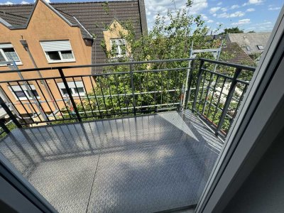 Frisch sanierte 3ZKB- Wohnung -mit Balkon  Eltville/Erbach