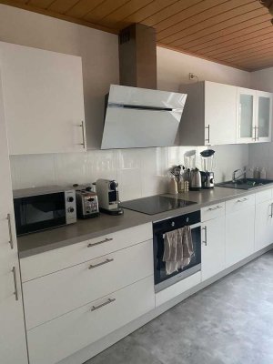 Modernisierte EG-Wohnung mit gehobener Innenausstattung mit Einbauküche in Worms