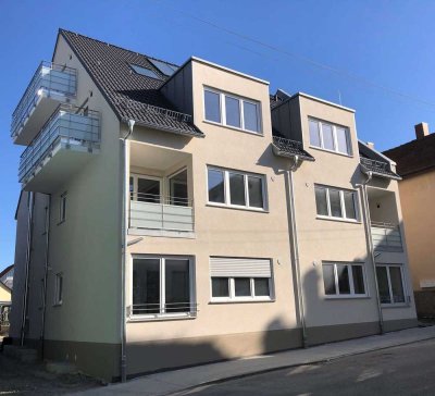 Top 2 Zimmerwohnung - in S-Zuffenhausen mit EBK