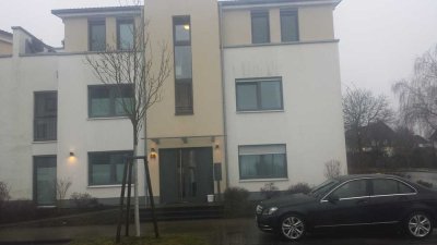 Exclusive 3-Zi-Wohnung in Hennef-Siegbogen,  Bodenstr.50 zu vermieten