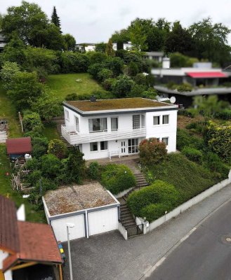 Lichtdurchflutetes, freistehendes Haus mit Panoramablick in Top Lage von Diez an der Lahn