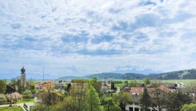 Neubau Dachgeschosswohnung mit Südbalkon in Götting zu vermieten