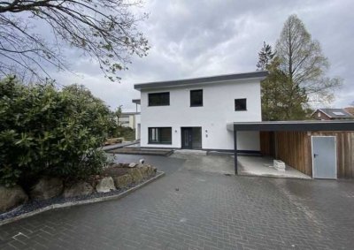 Helle 3,5-Zimmer-Wohnung mit Balkon nahe Horstsee – ab 01.10.2025