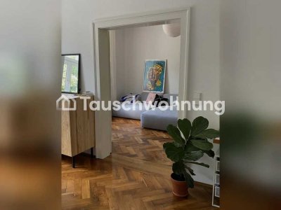 Tauschwohnung: Schöne Altbauwohnung mit Balkon
