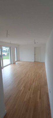 Wunderschöne 2 Zimmerwohnung im Erdgeschoss