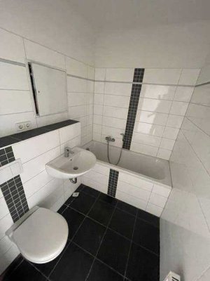 Kleine 3 Zimmer Wohnung - hell und freundlich