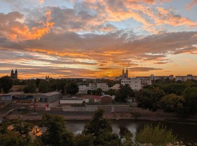 Helle 2-Zimmer Penthouse-Wohnung in Magdeburg-Werder mit Aufzug
