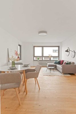 Helle Wohnung mit 2 Balkonen und 3 PKW Stellplätzen (Provisionsfrei)