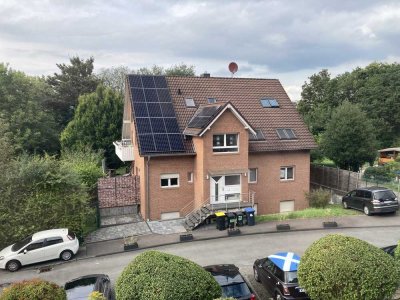 Helle und gepflegte 2-Zimmer-Wohnung im Dreifamilienhaus direkt am Waldrand
