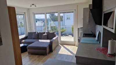 Geschmackvolle 2-Zimmer-Penthouse-Wohnung mit Balkon und EBK in Leinfelden-Echterdingen