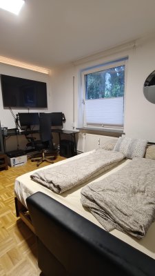 Möbliertes WG-Zimmer zur Zwischenmiete (ab sofort – 07.09.) in Hamburg-Lurup, ideal für Medizinstudierende, Klinikpraktikanten oder ruhige Zwischenmieter