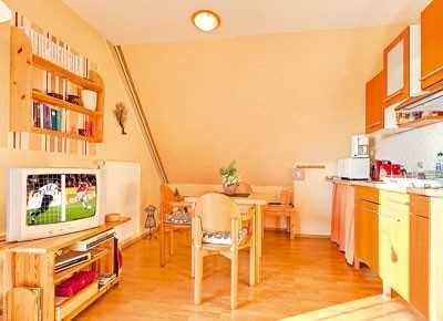 Ansprechende Zwei Raum Wohnung ab diesen Okt.-April 2026